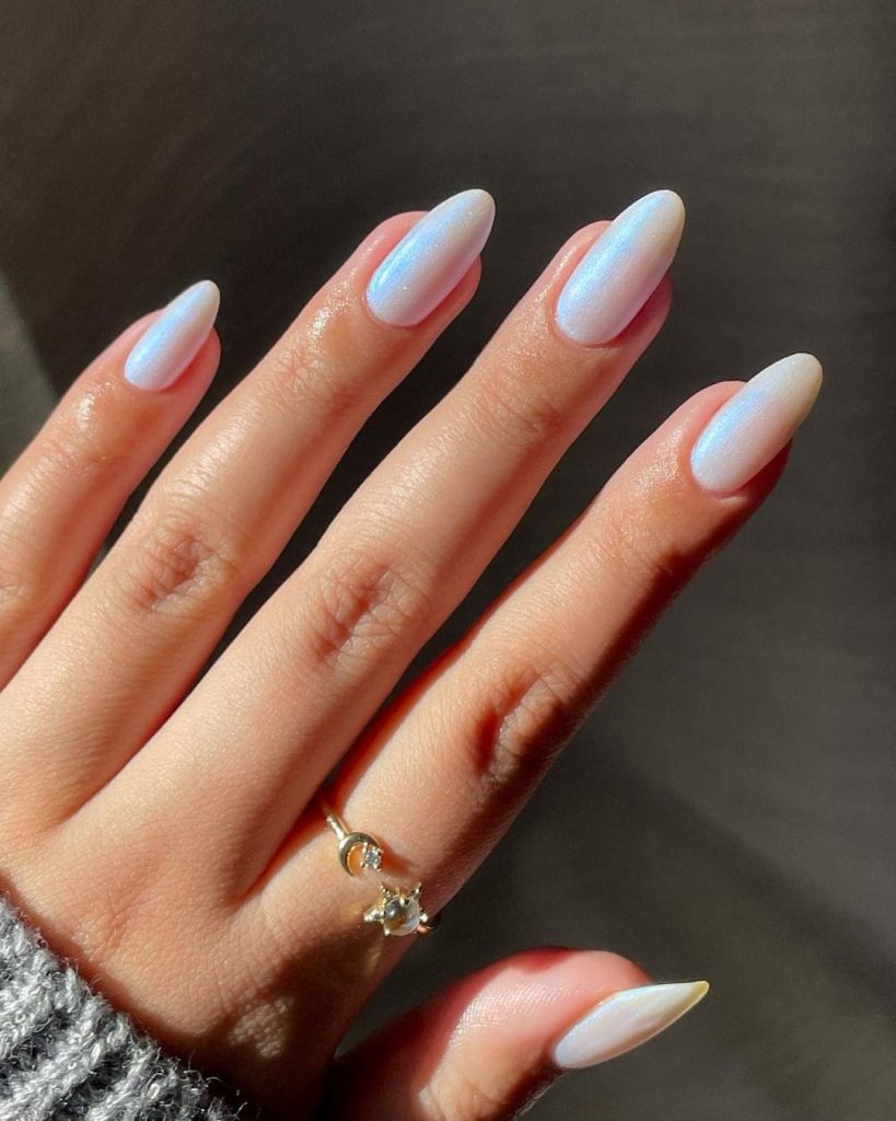 This Glossy Clara Nail polish for Christmas nail colors vibe