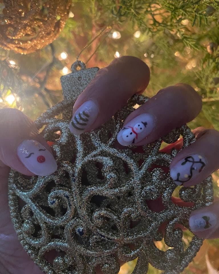 Santa Clause makes this design a Christmas design.