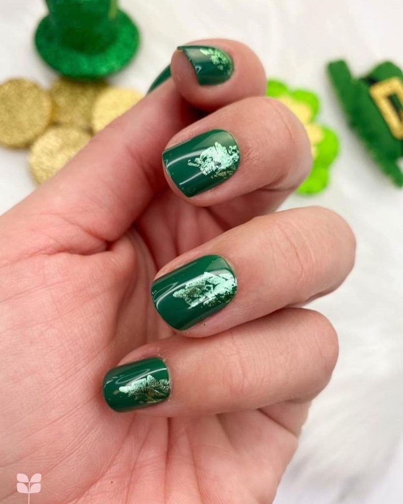 The St Patrick's Day Nail