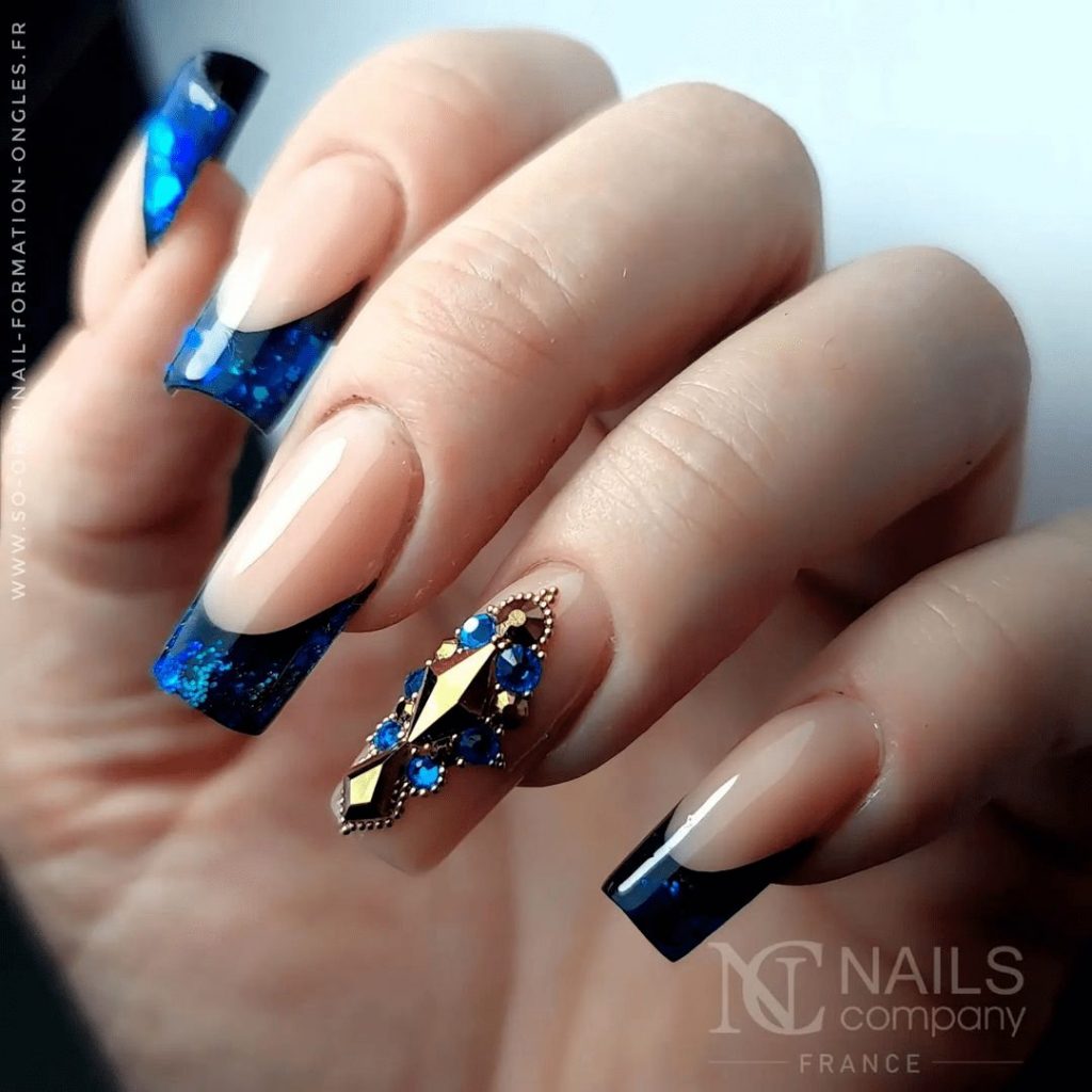 Glossy Chrome Blue Coffin nails