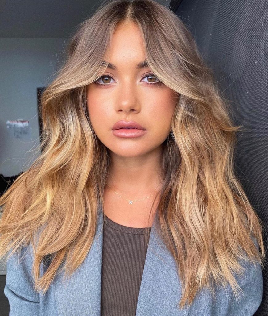 Waterfall Curtain Bangs Hairstyle